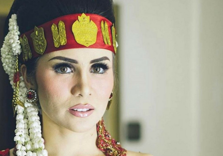 Inspirasi Makeup Pengantin Batak Agar Lebih Berkesan Inspirasi Makeup Pengantin Batak Agar Lebih Berkesan
